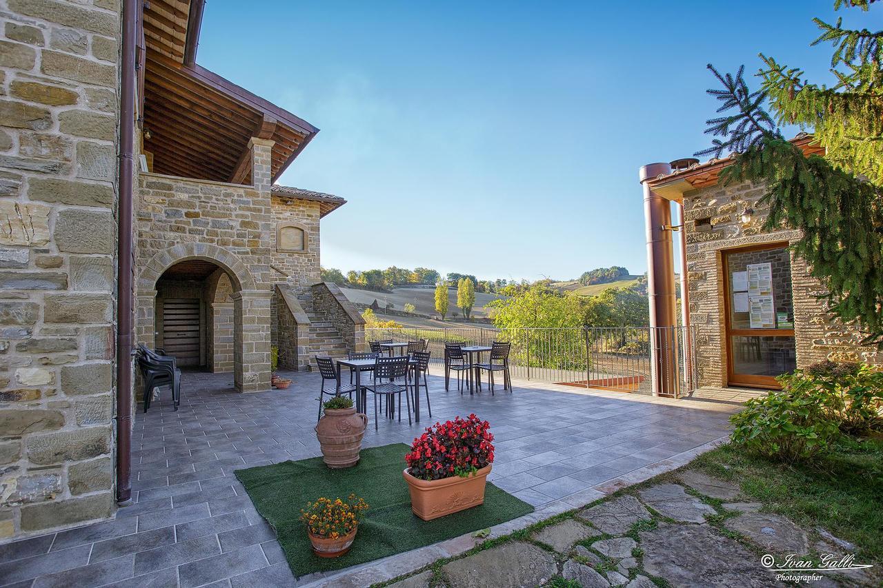 Agriturismo La Cima Hotel Gubbio Buitenkant foto